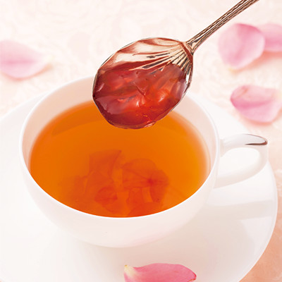 rose jam tea
